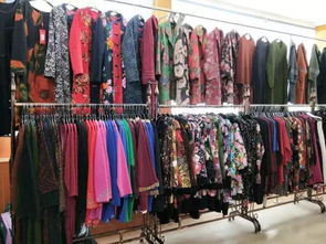 10萬件品牌服裝1折起 工廠外貿(mào)服裝開倉啦,充電寶 服飾免費送送送