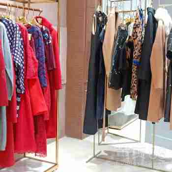 【國內(nèi)一線品牌臣楓折扣精品女裝商場(chǎng)剪標(biāo)貨源】-